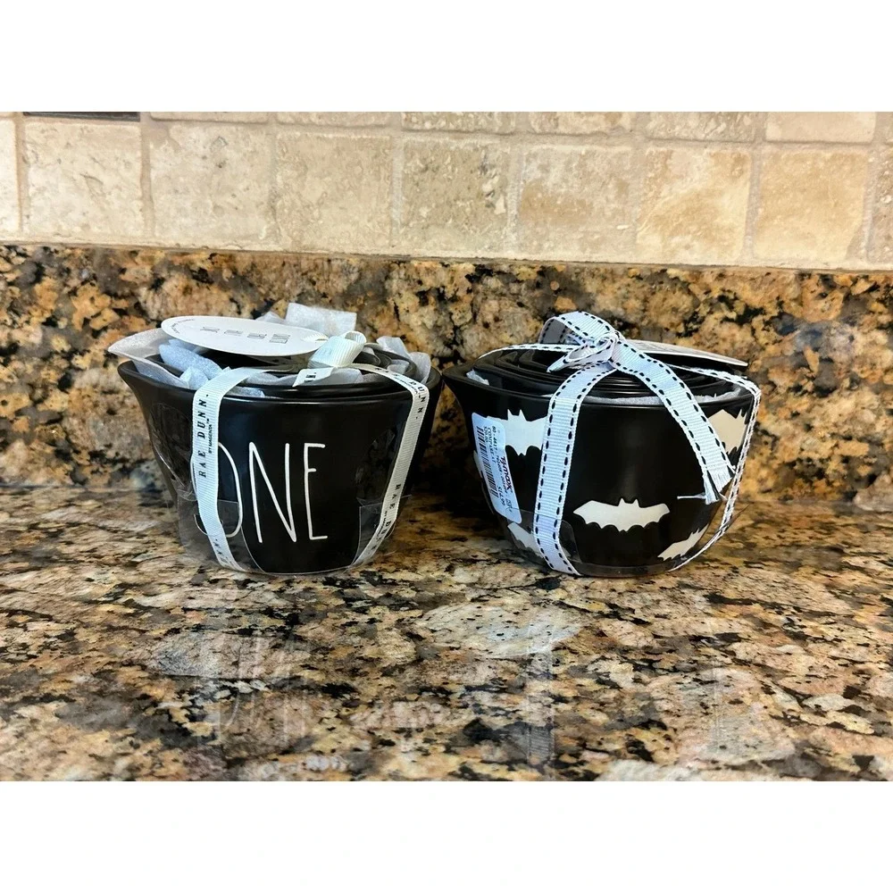Rae Dunn Black & Black Bat Measuring‎ Cups